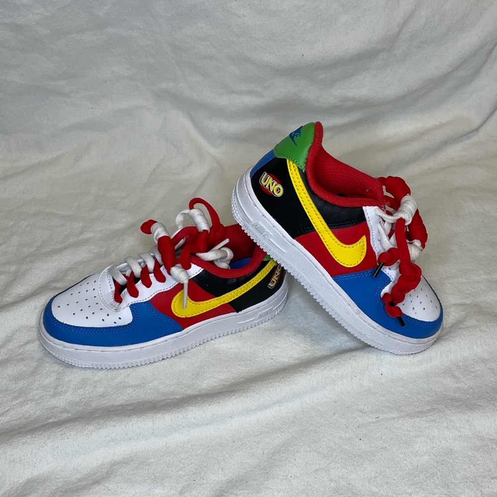 NIKE AIR FORCE UNO Kids Sneakers 10.5C